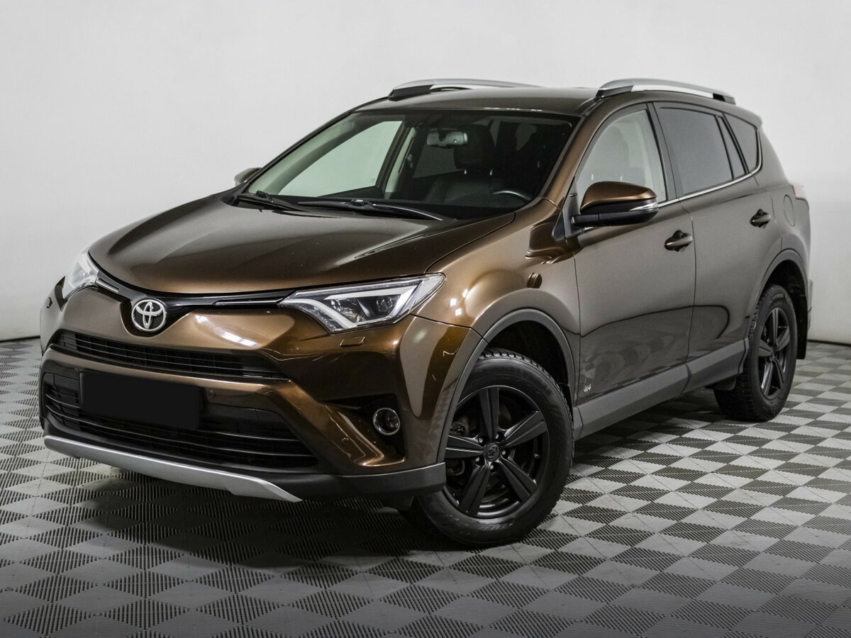 Toyota RAV4 с пробегом — 2017 год. Фото: #0