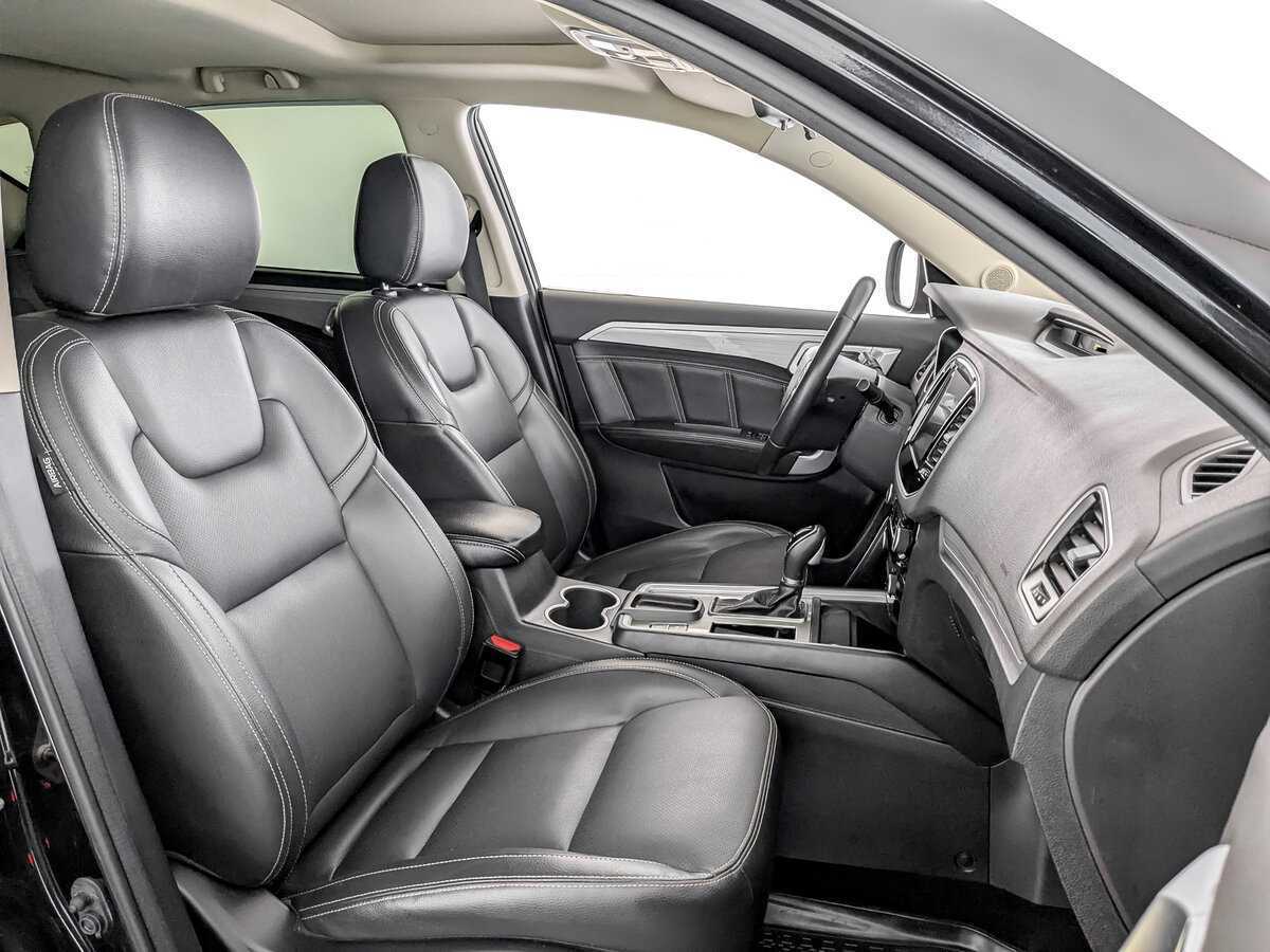 Geely Emgrand X7 с пробегом — 2018 год. Фото: #22