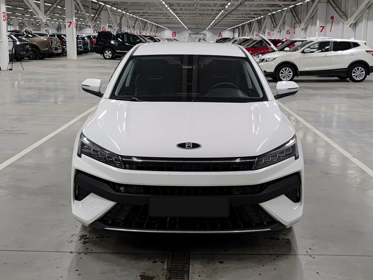 Москвич 6 с пробегом — 2023 год. Фото: #1