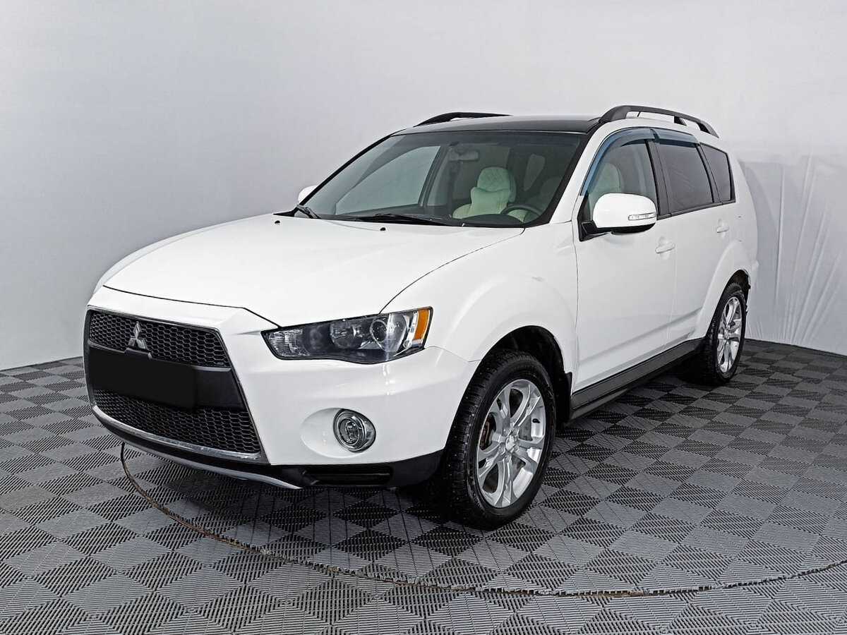 Mitsubishi Outlander с пробегом — 2012 год. Посмотреть фото