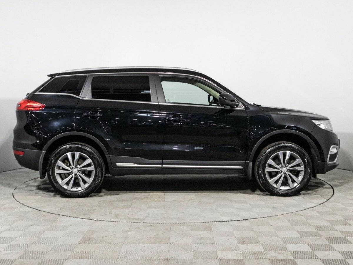 Geely Atlas с пробегом — 2020 год. Фото: #3