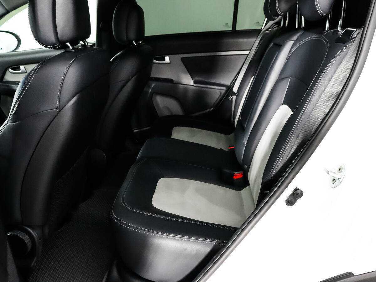 Kia Sportage с пробегом — 2014 год. Фото: #9
