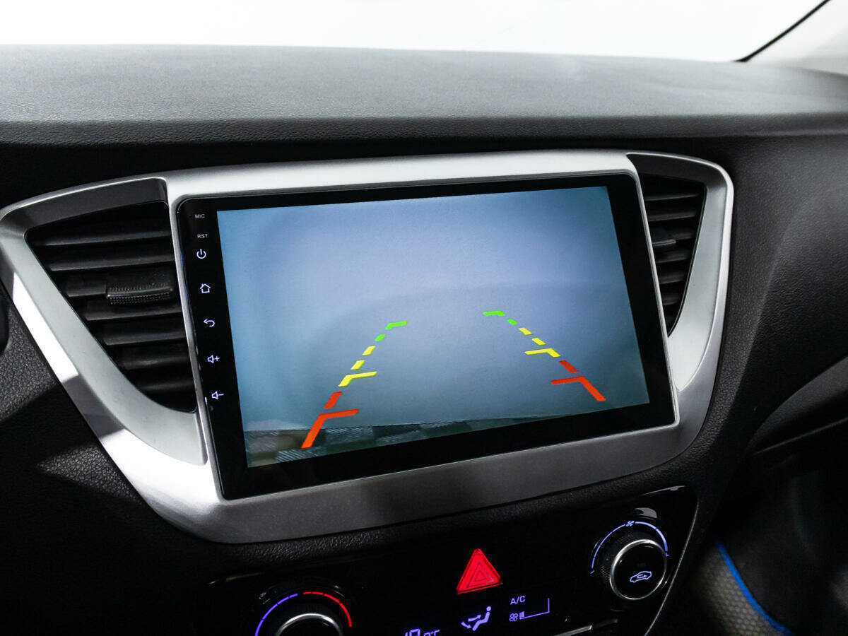 Hyundai Solaris с пробегом — 2019 год. Фото: #15