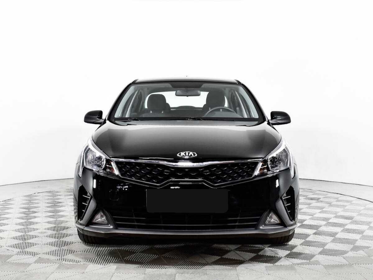 Kia Rio с пробегом — 2020 год. Фото: #1