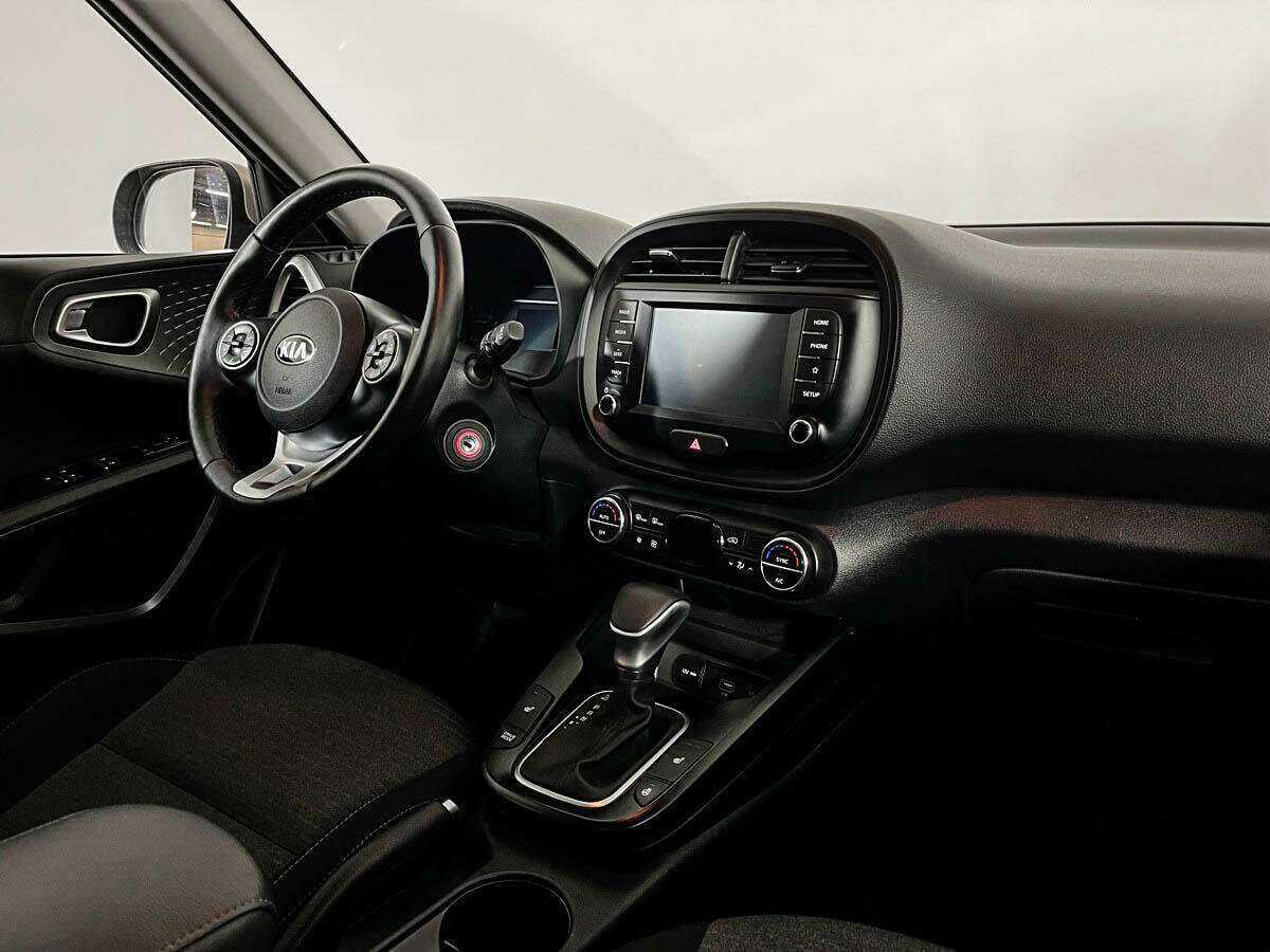 Kia Soul с пробегом — 2020 год. Фото: #6