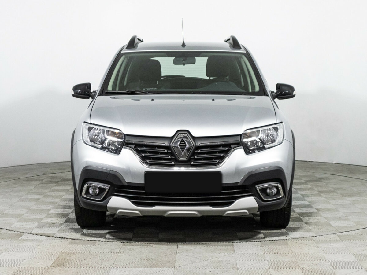Renault Sandero с пробегом — 2022 год. Фото: #1