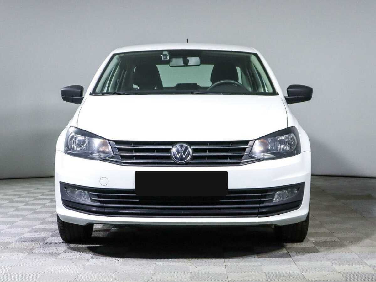 Volkswagen Polo с пробегом — 2020 год. Фото: #1