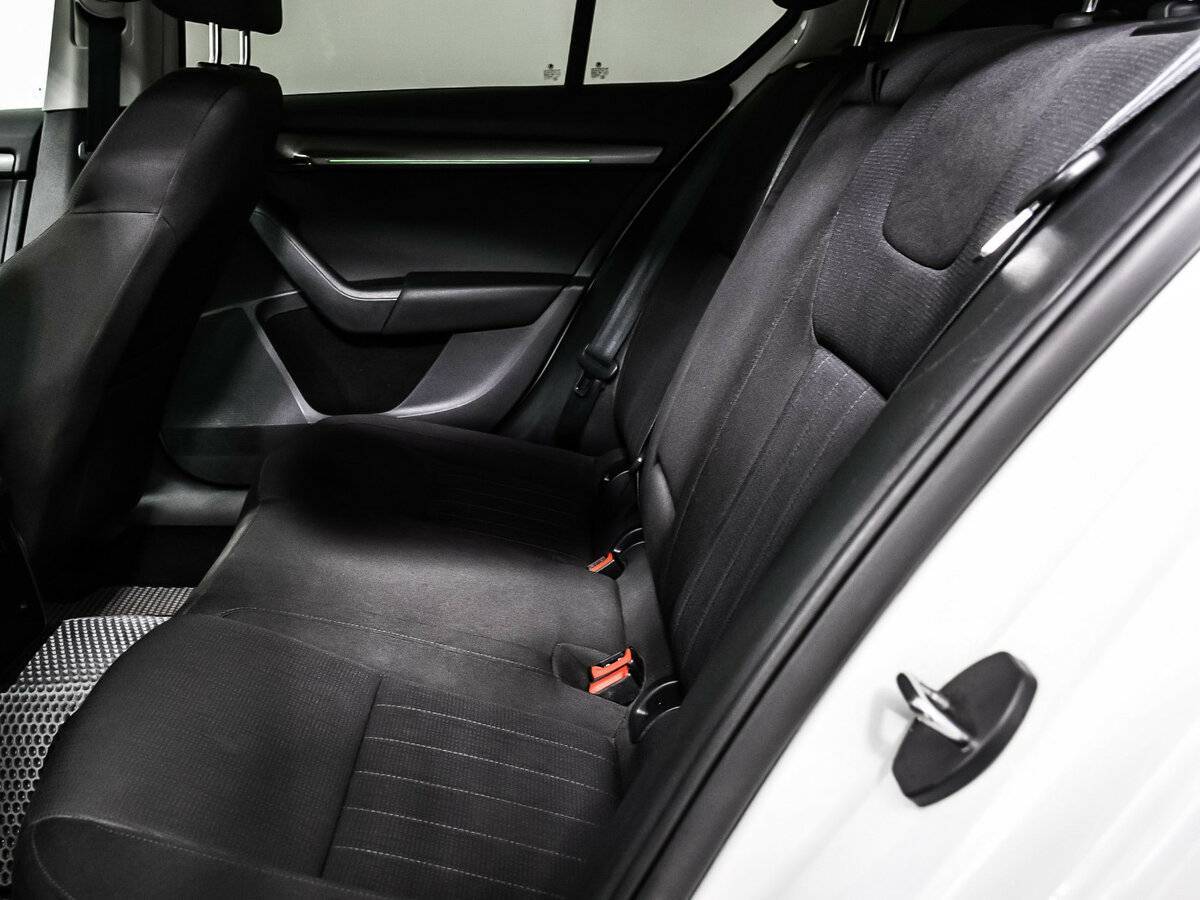 Skoda Octavia с пробегом — 2017 год. Фото: #11