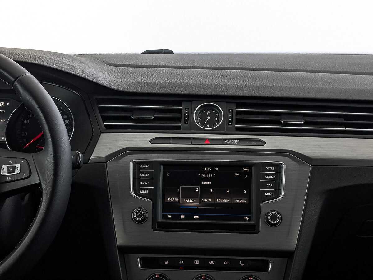 Volkswagen Passat с пробегом — 2017 год. Фото: #16
