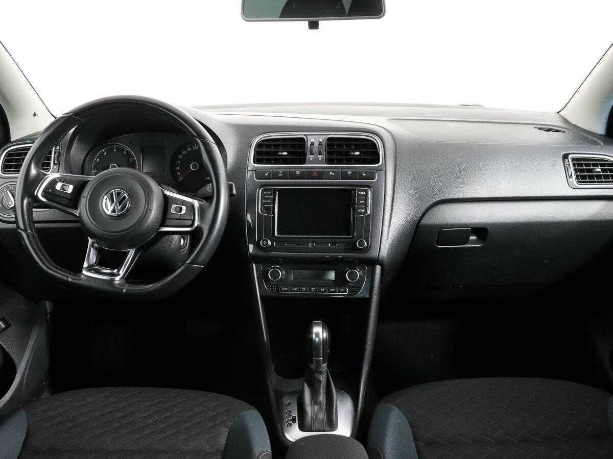 Volkswagen Polo с пробегом — 2020 год. Фото: #10