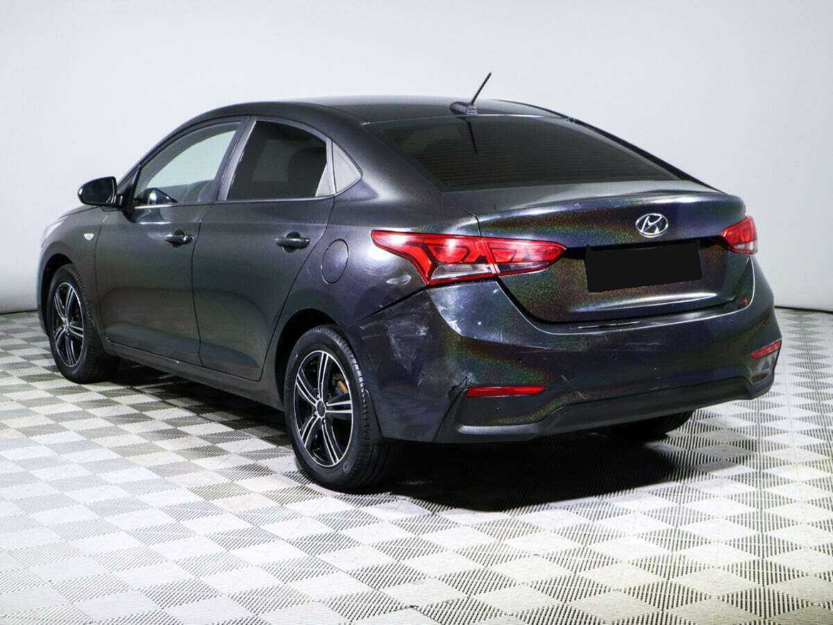 Hyundai Solaris с пробегом — 2017 год. Фото: #6