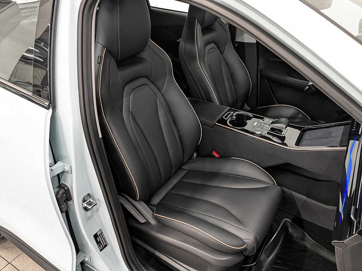 OMODA C5 с пробегом — 2023 год. Фото: #21