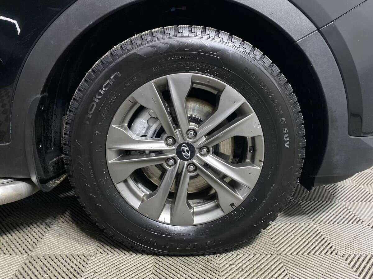 Hyundai Santa Fe с пробегом — 2014 год. Фото: #18