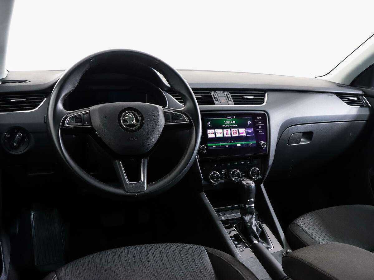 Skoda Octavia с пробегом — 2019 год. Фото: #10