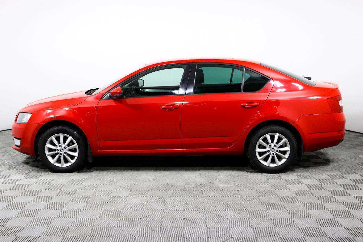 Skoda Octavia с пробегом — 2015 год. Фото: #6