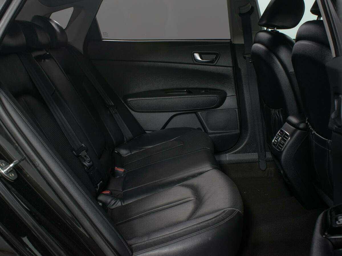 Kia Optima с пробегом — 2017 год. Фото: #13