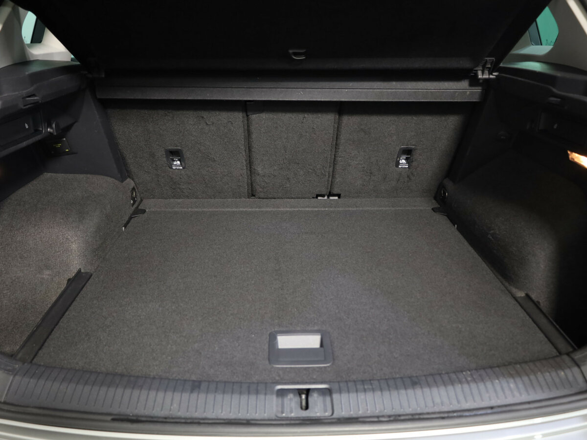 Volkswagen Tiguan с пробегом — 2019 год. Фото: #26