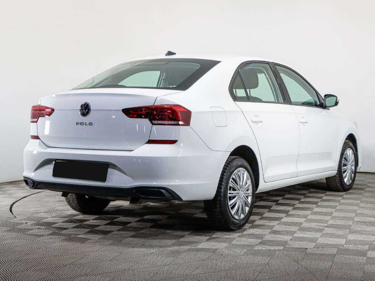 Volkswagen Polo с пробегом — 2022 год. Фото: #3
