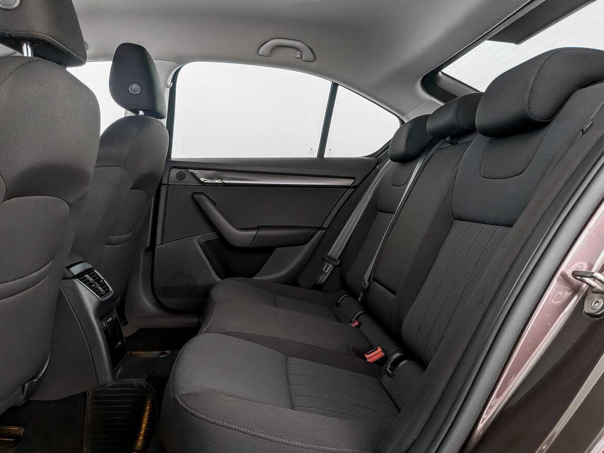 Skoda Octavia с пробегом — 2019 год. Фото: #11