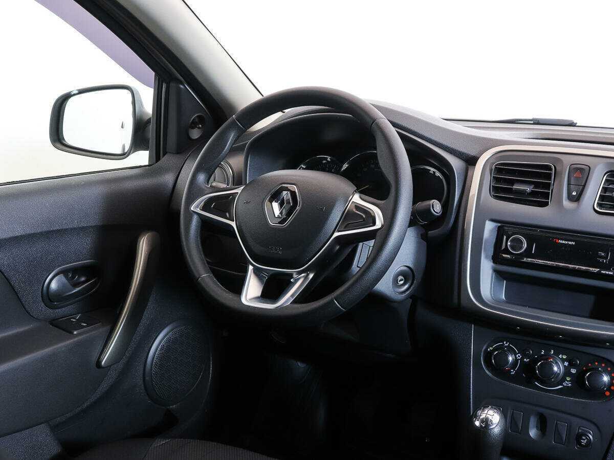 Renault Logan с пробегом — 2020 год. Фото: #13