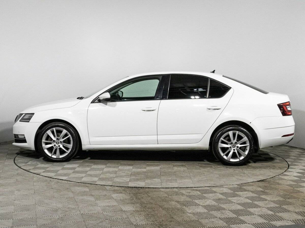 Skoda Octavia с пробегом — 2017 год. Фото: #7