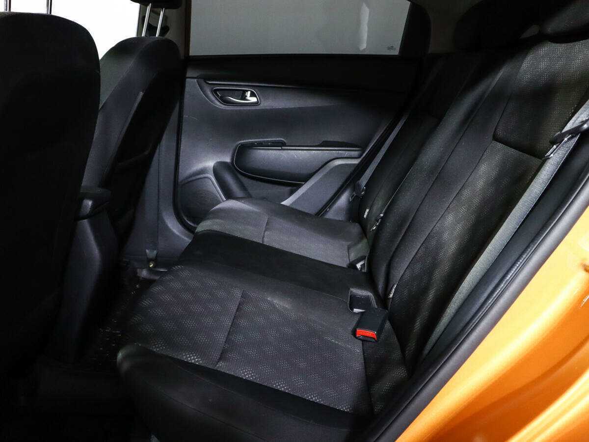 Kia Rio с пробегом — 2017 год. Фото: #7