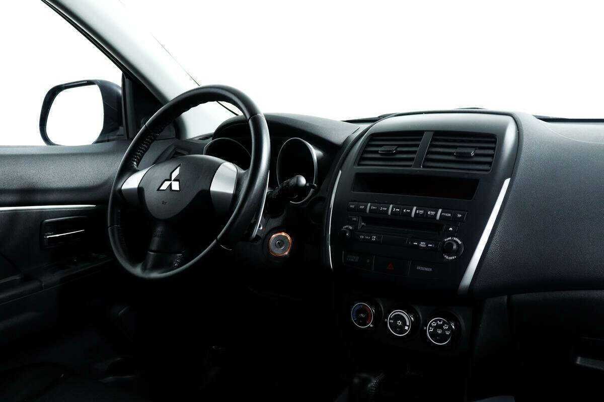 Mitsubishi ASX с пробегом — 2012 год. Фото: #8