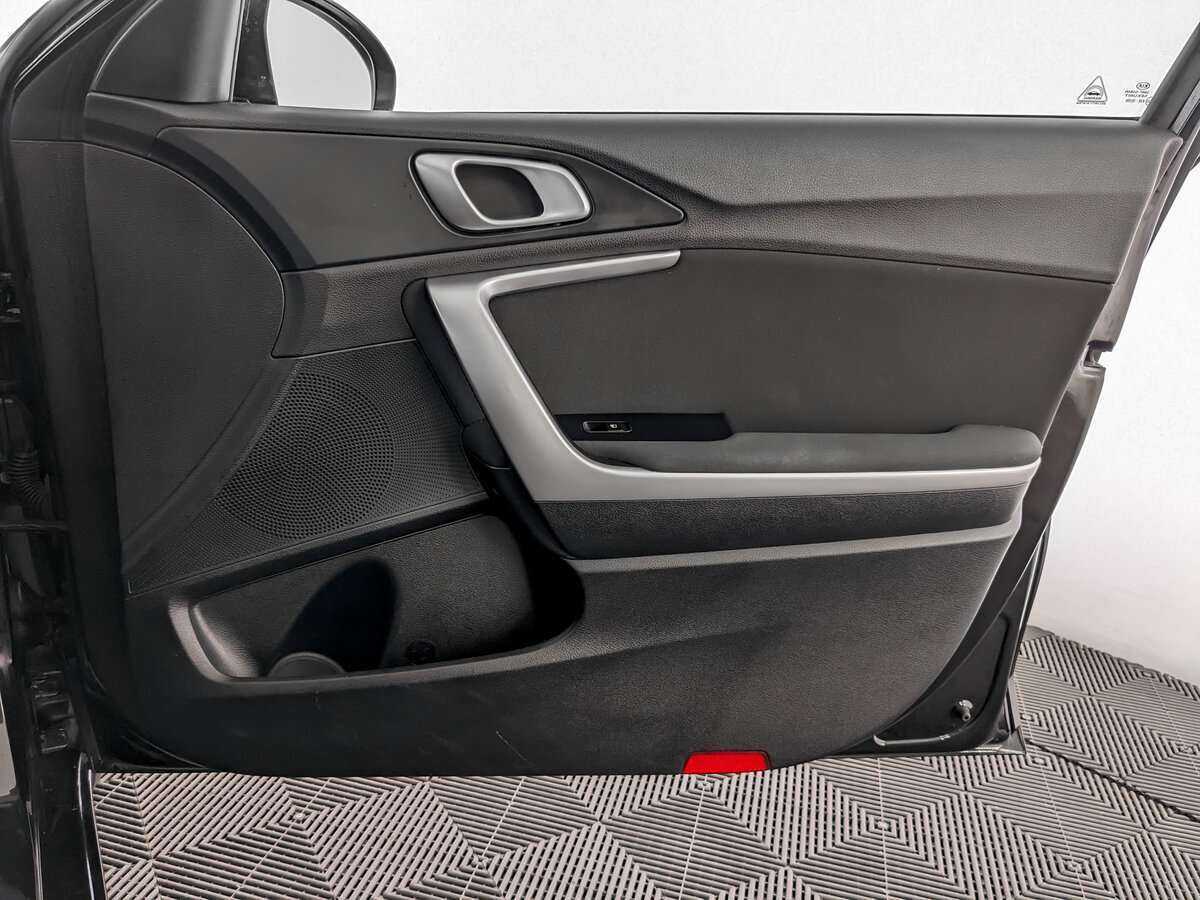 Kia Ceed с пробегом — 2020 год. Фото: #19