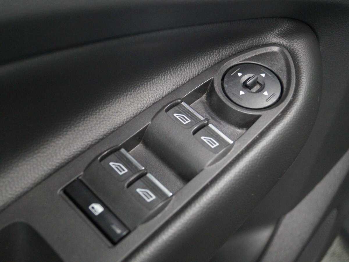 Ford Kuga с пробегом — 2018 год. Фото: #12