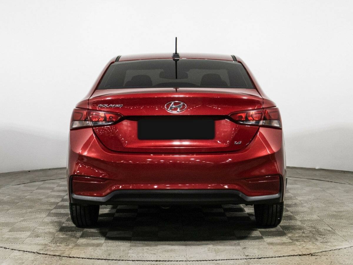 Hyundai Solaris с пробегом — 2018 год. Фото: #5