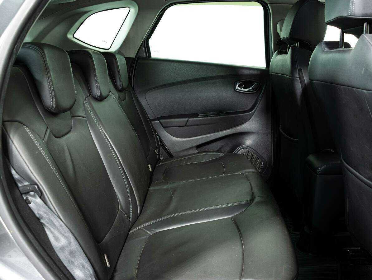 Renault Kaptur с пробегом — 2016 год. Фото: #11
