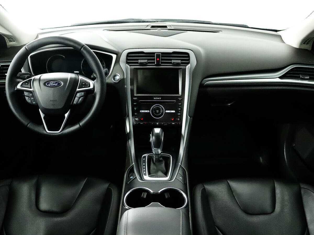 Ford Mondeo с пробегом — 2017 год. Фото: #11