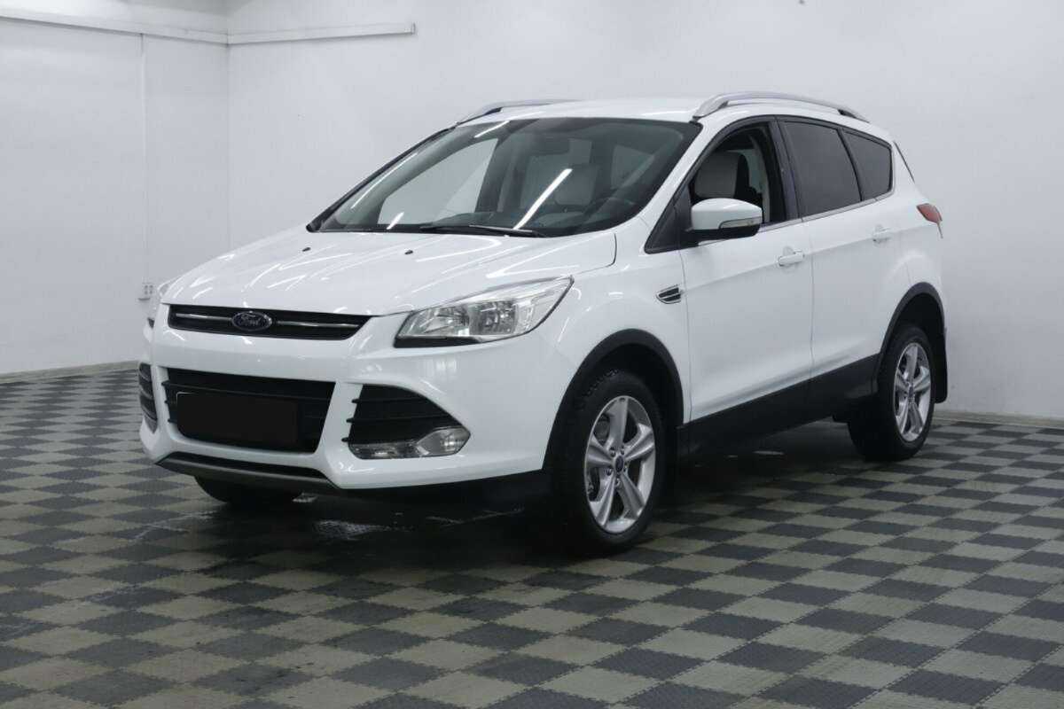 Ford Kuga с пробегом — 2016 год. Фото: #0