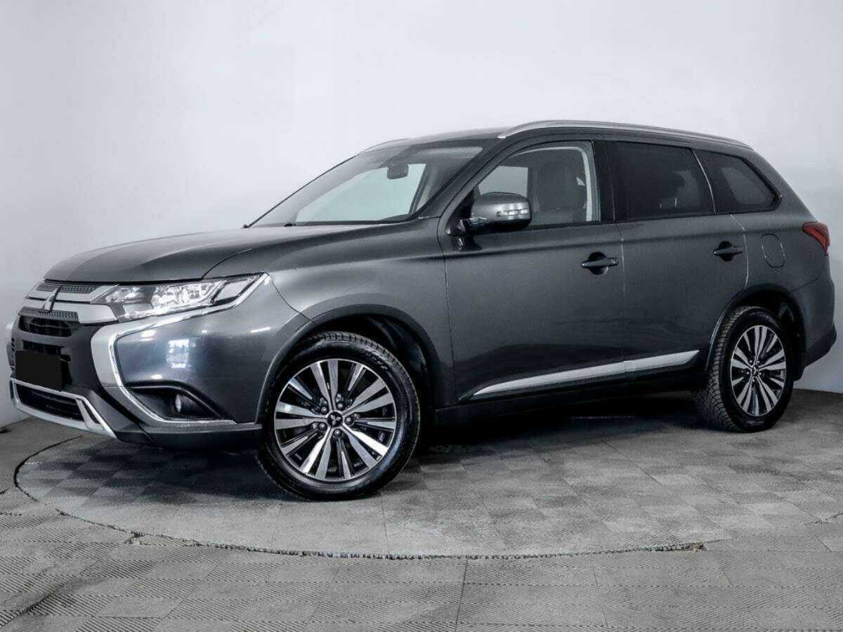 Mitsubishi Outlander с пробегом — 2018 год. Посмотреть фото