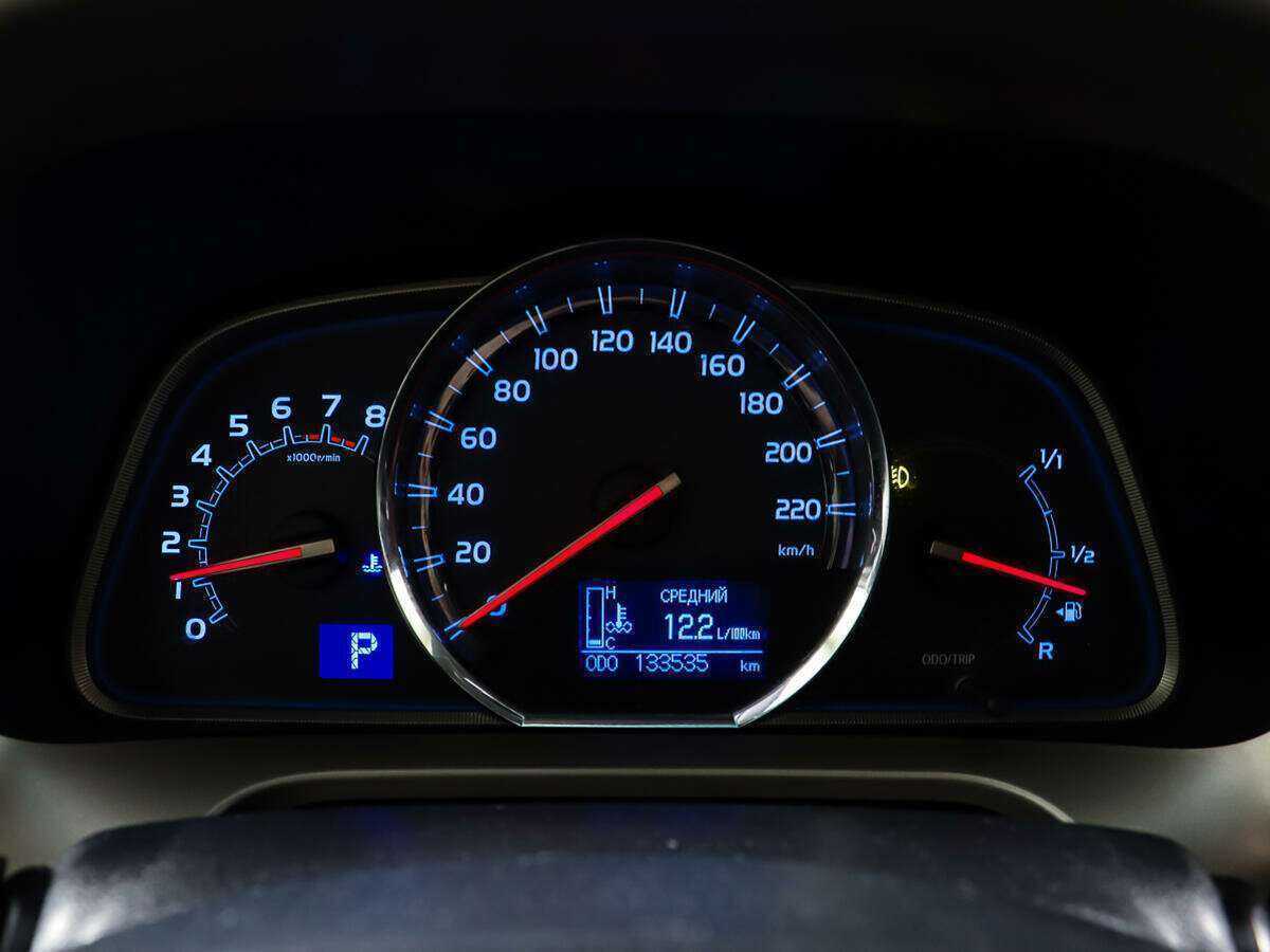 Toyota RAV4 с пробегом — 2014 год. Фото: #14