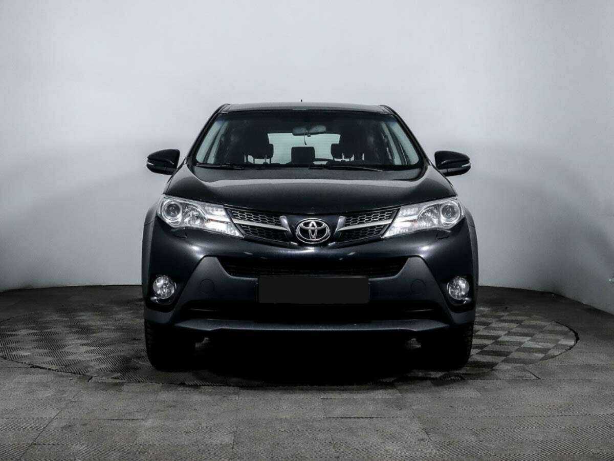 Toyota RAV4 с пробегом — 2014 год. Фото: #1