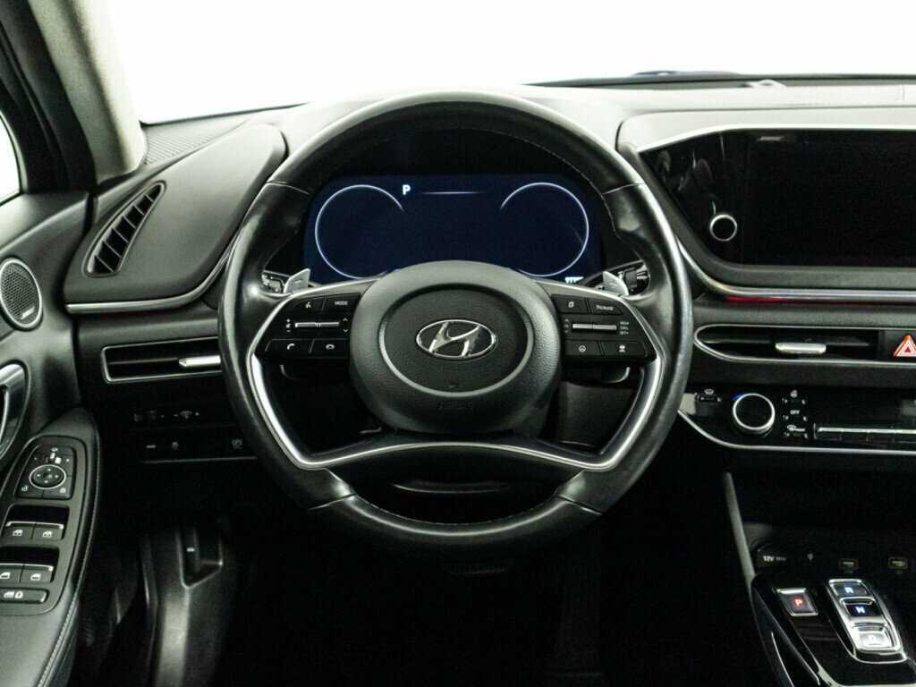 Hyundai Sonata с пробегом — 2020 год. Фото: #20