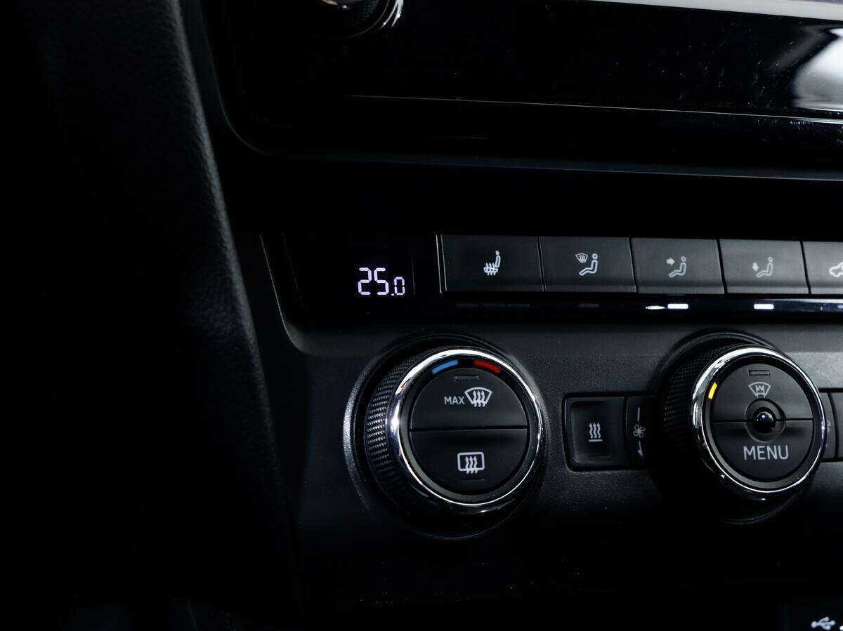 Skoda Octavia с пробегом — 2016 год. Фото: #15