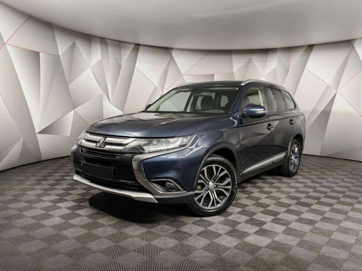 Mitsubishi Outlander с пробегом — 2018 год. Посмотреть фото