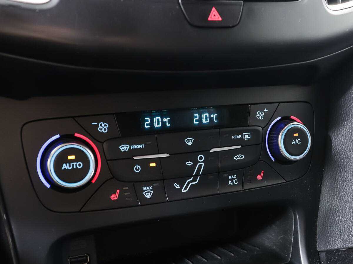 Ford Focus с пробегом — 2015 год. Фото: #20