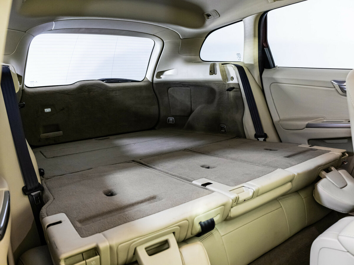 Volvo XC60 с пробегом — 2014 год. Фото: #18