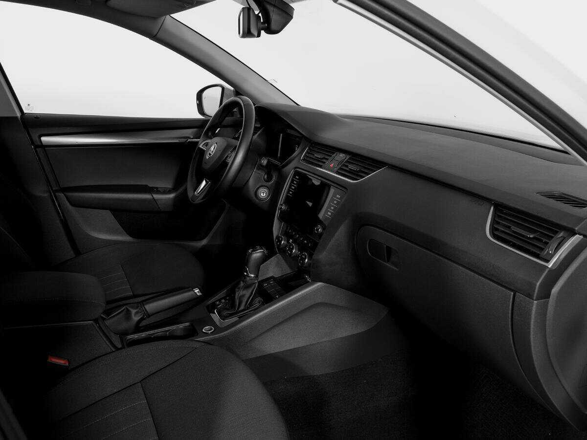 Skoda Octavia с пробегом — 2019 год. Фото: #8