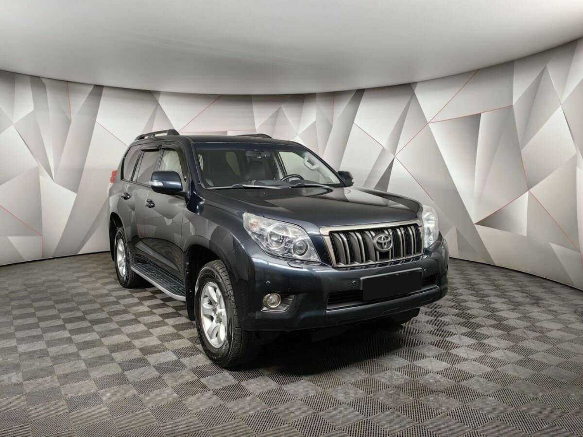 Toyota Land Cruiser Prado с пробегом — 2012 год. Фото: #2