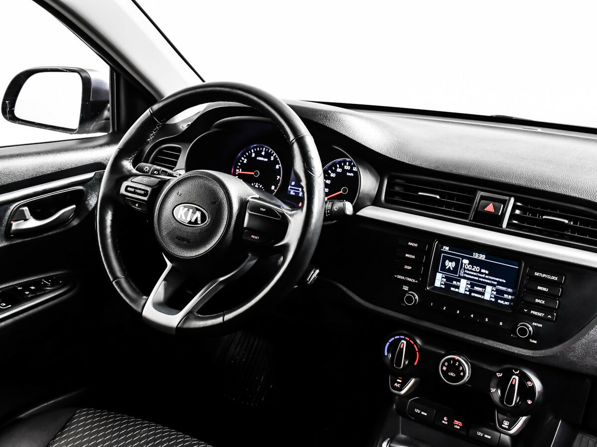 Kia Rio с пробегом — 2019 год. Фото: #6