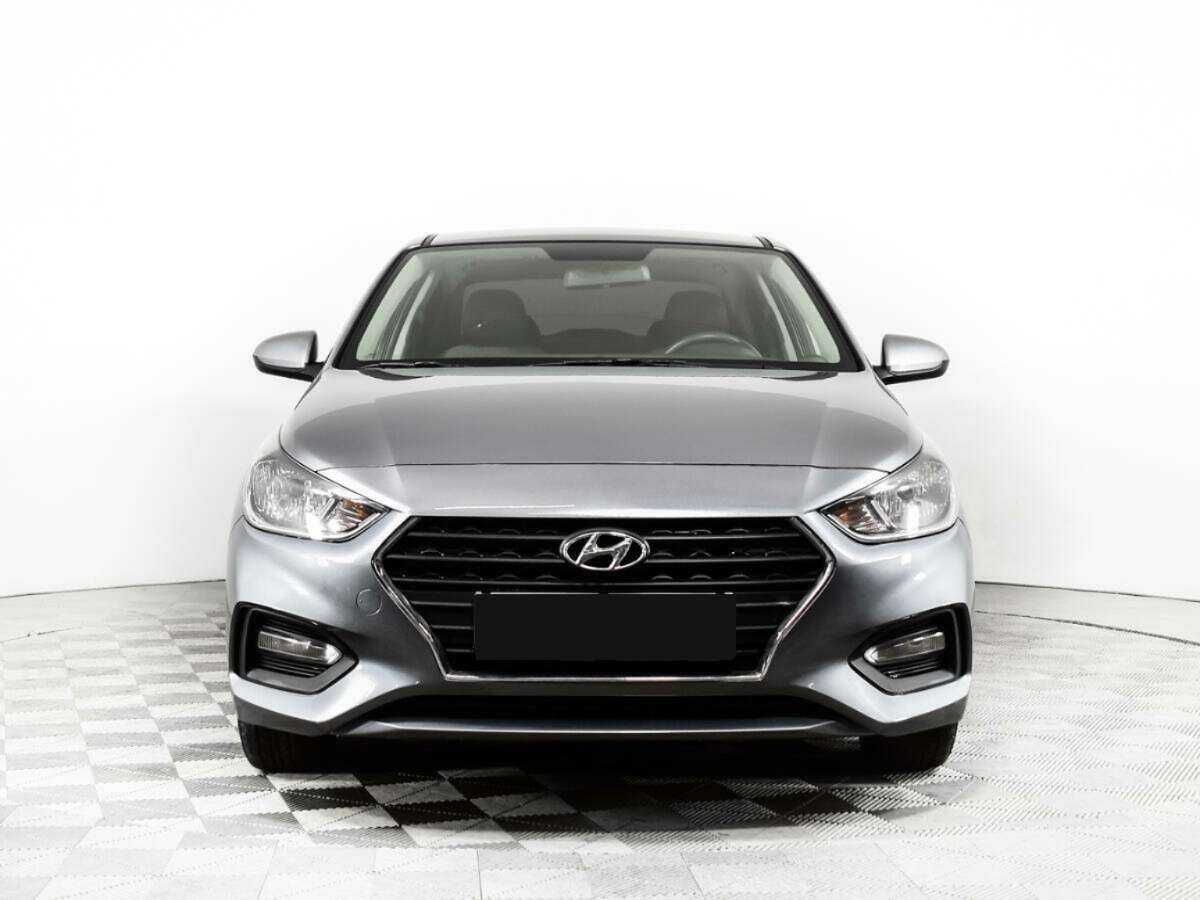 Hyundai Solaris с пробегом — 2017 год. Фото: #1