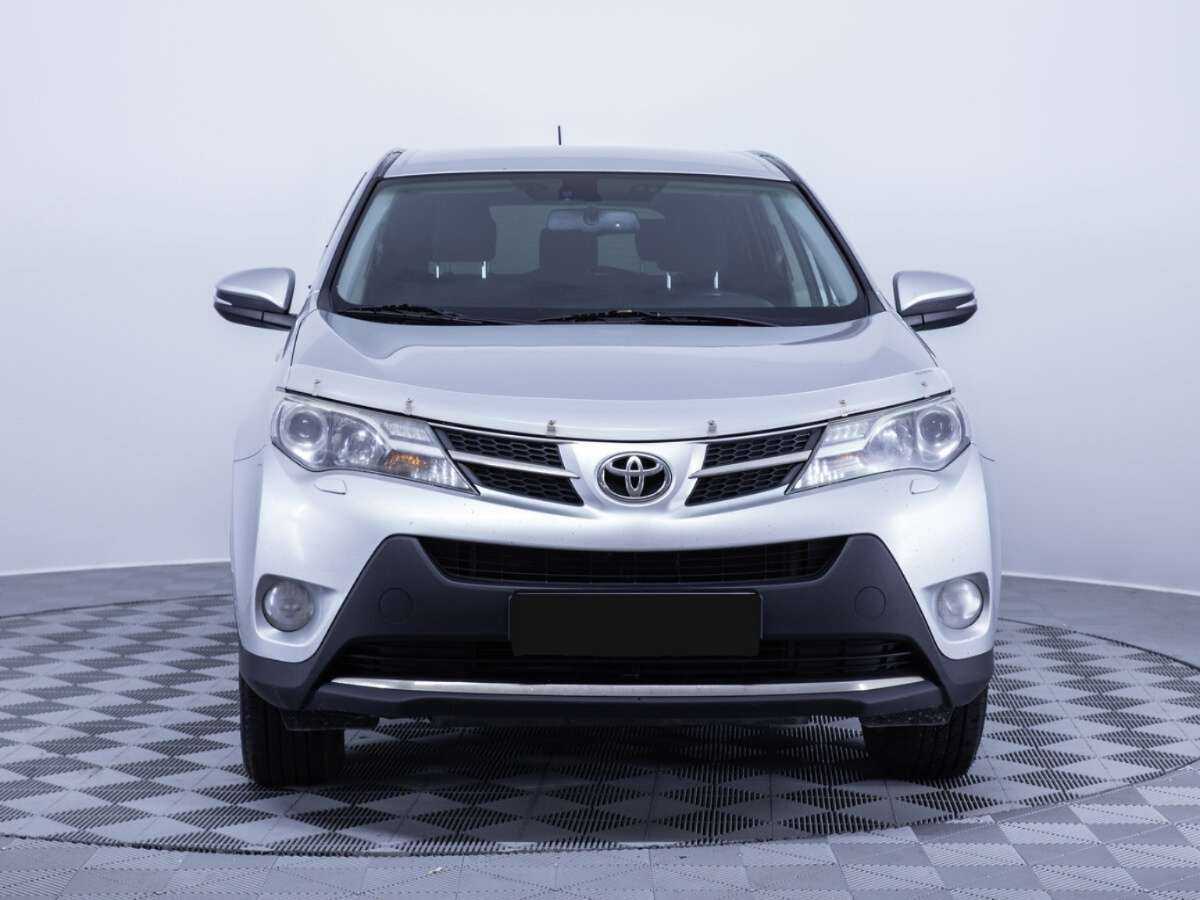 Toyota RAV4 с пробегом — 2013 год. Фото: #1