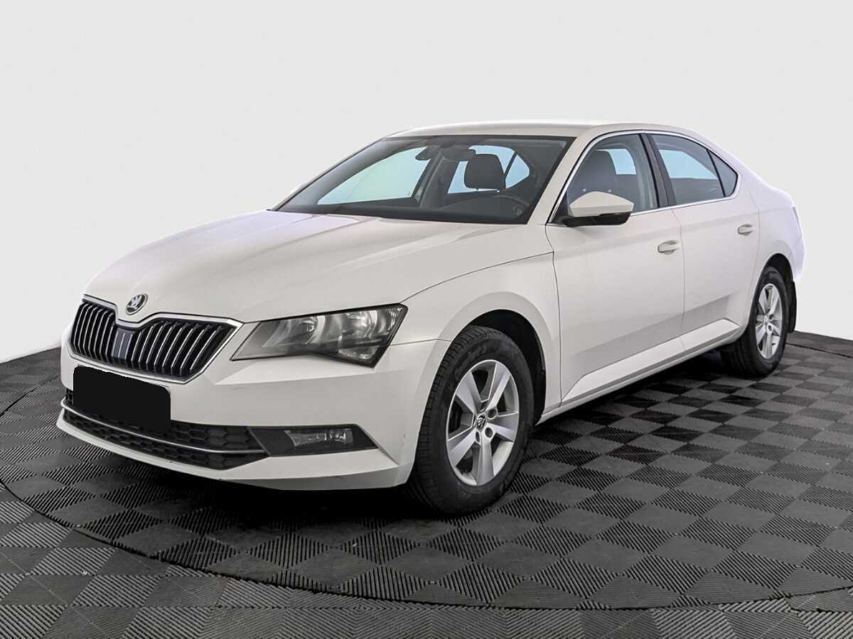 Skoda Superb с пробегом — 2017 год. Фото: #0