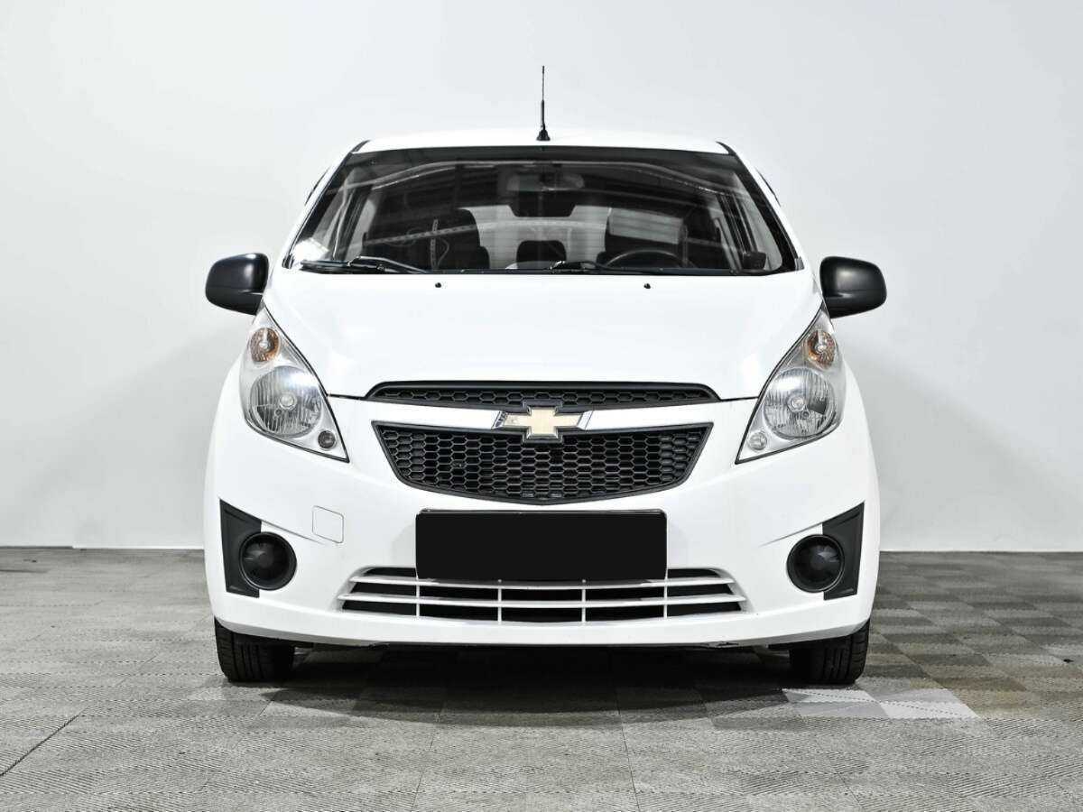 Chevrolet Spark с пробегом — 2013 год. Фото: #1