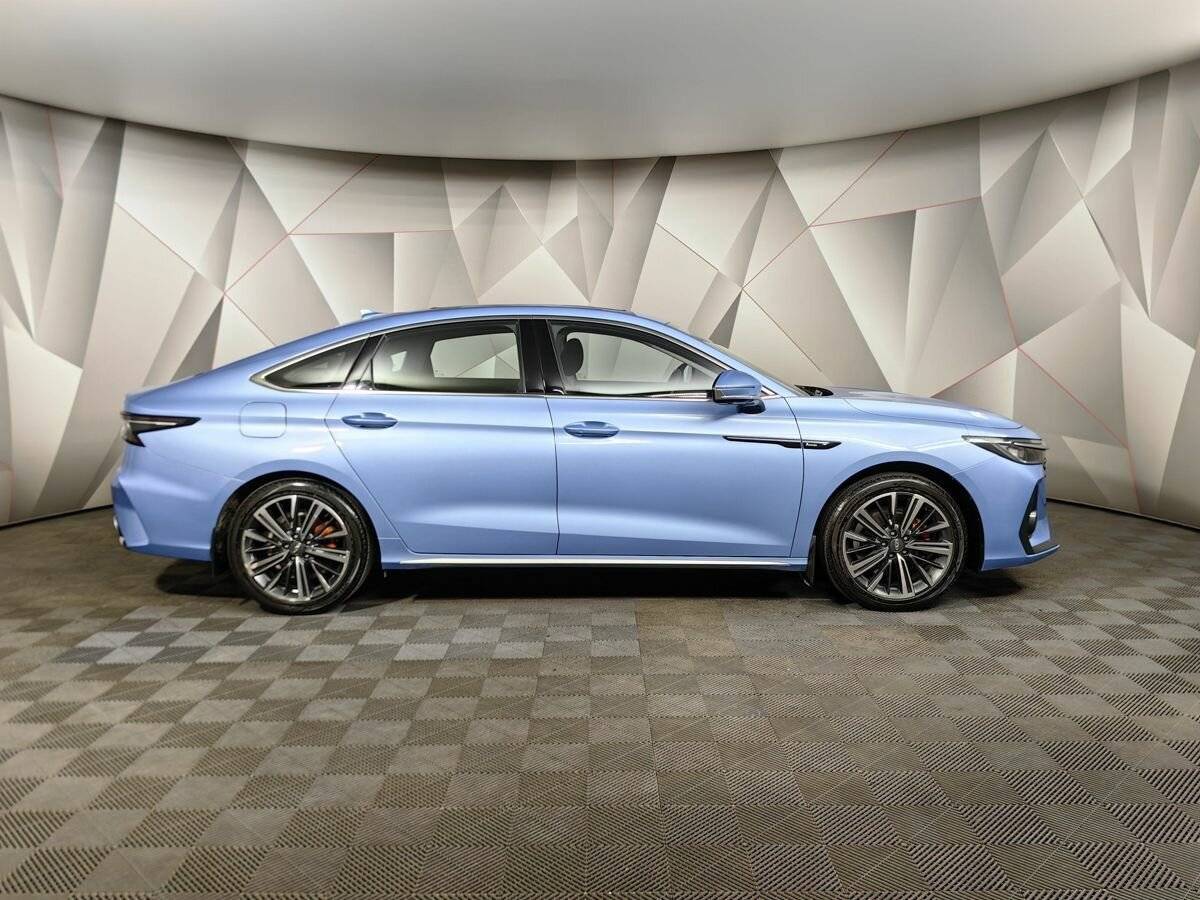 Chery Arrizo 8 с пробегом — 2023 год. Фото: #5