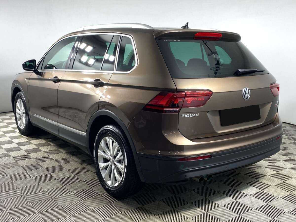 Volkswagen Tiguan с пробегом — 2017 год. Фото: #6